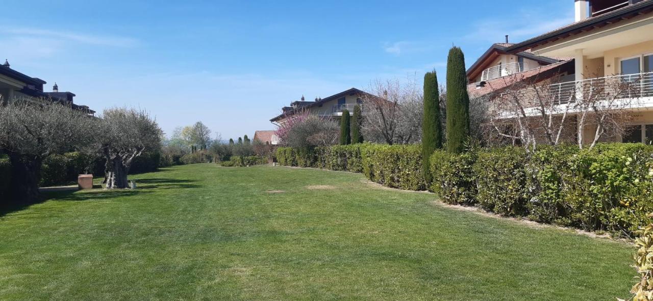 Giulia Luxury Apartment Sirmione Exterior photo