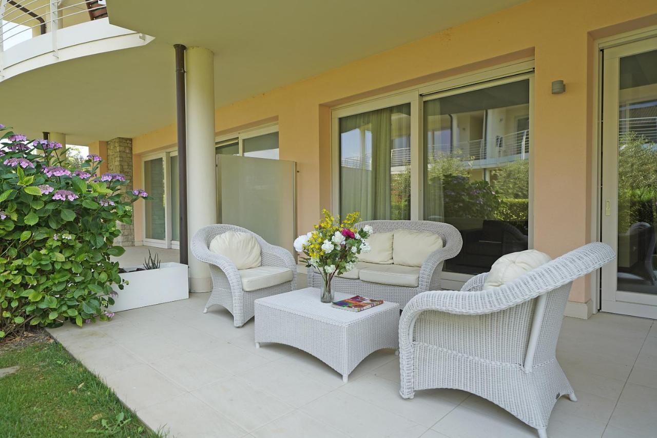 Giulia Luxury Apartment Sirmione Exterior photo