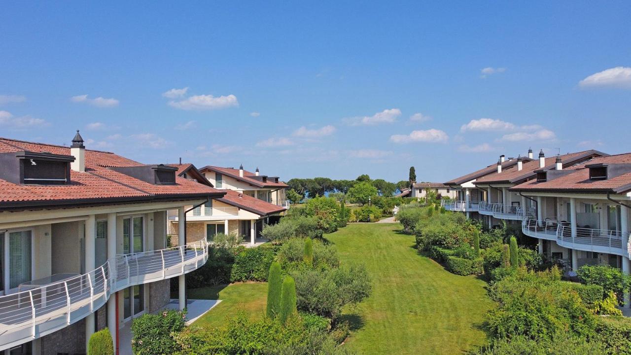 Giulia Luxury Apartment Sirmione Exterior photo